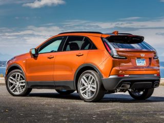 2019-Cadillac-XT4-122-1024×682