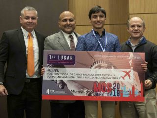 Roberto José Barreda Siekavizza, ganador Microsoft PowerPoint (1)