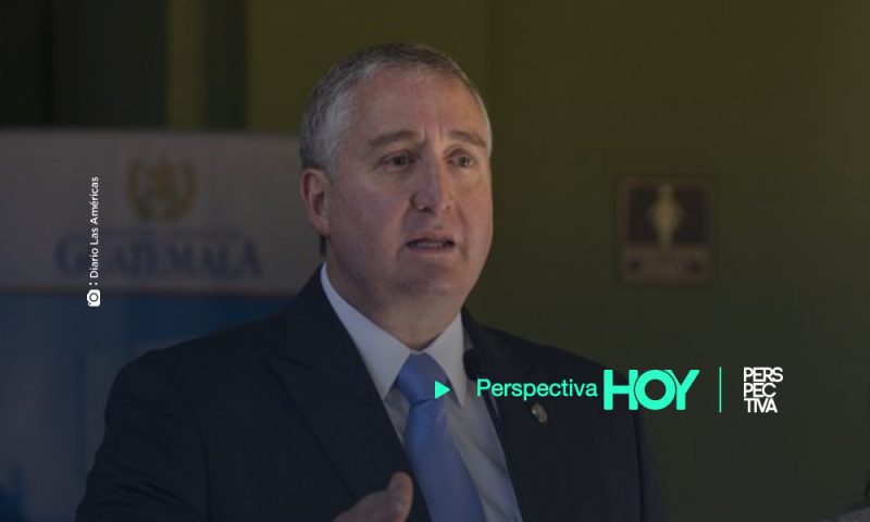 Denuncian a Enrique Degenhart  por firmar acuerdo migratorio