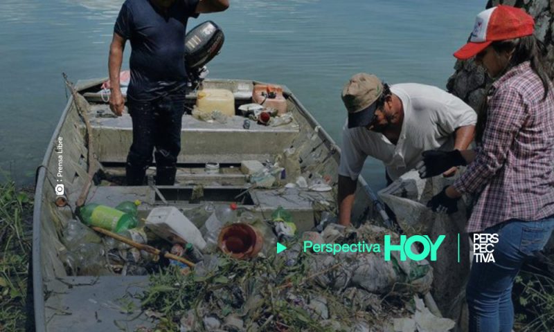 El Lago Petén Itzá se ha convertido en un basurero clandestino