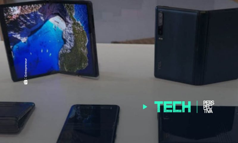 El celular plegable que se dobla como un tríptico