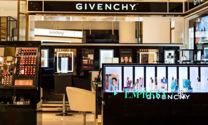 Dior y Givenchy fabricarán gel antibacterial en grandes cantidades para Francia