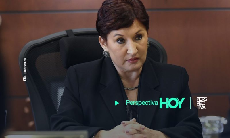 Aldana acumula acusaciones en el autoexilio