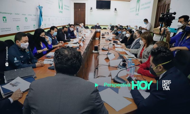 Congreso denuncia irregularidades en programas de apoyo