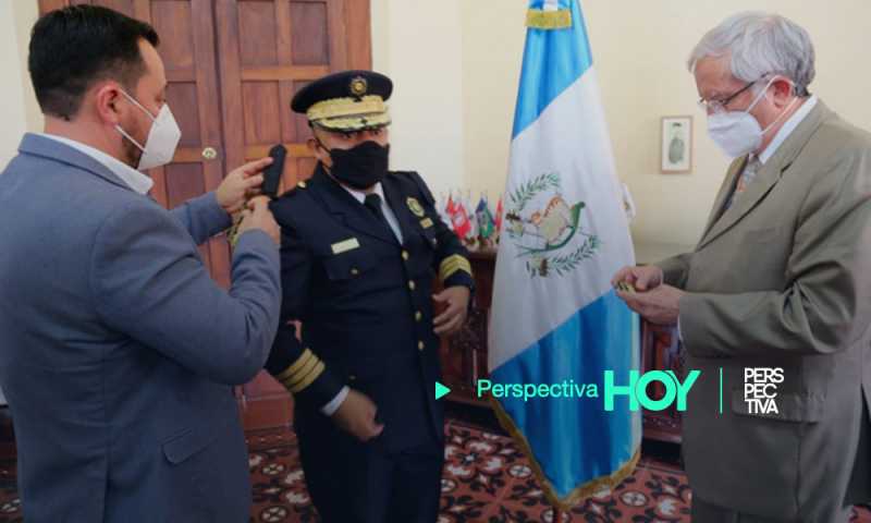 Nuevo cambio en gabinete: juramentan a nuevo director de la PNC