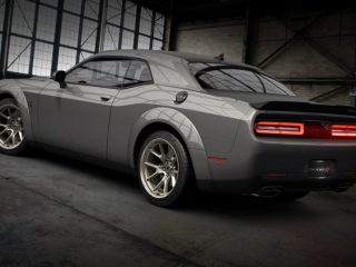 2020-challenger-smoke-show-back-1