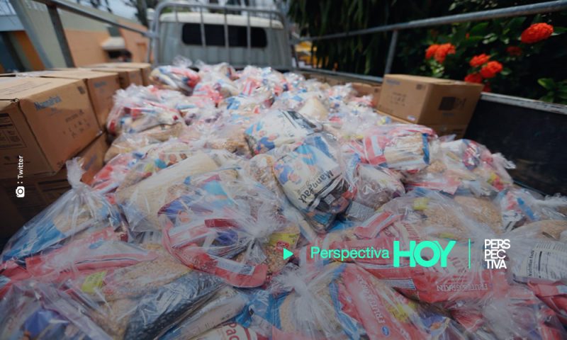 Roban vehículo con víveres