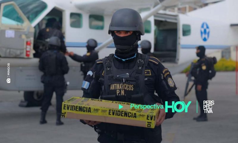 Droga incautada en Petén trasladada a la Capital