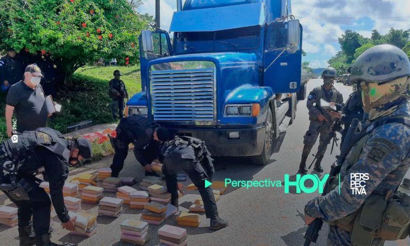 PNC incauta 111 paquetes de droga en Alta Verapaz