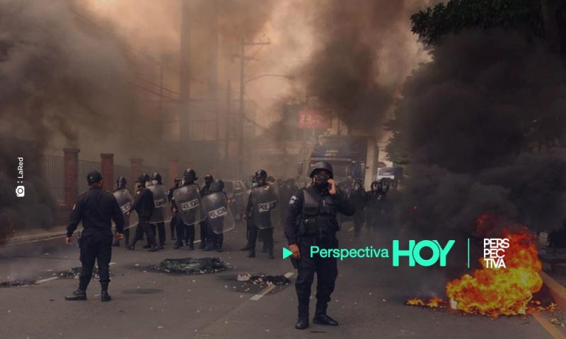 Manifestantes bloquearon Avenida Petapa