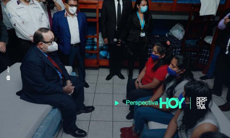 Giammattei, tendencia en redes por visita a migrantes