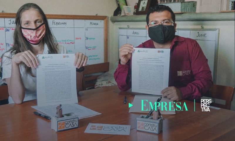 Fundación Carlos F. Novella dona cemento a la Asociación Constru Casa