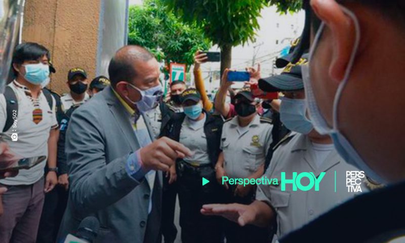 Un “gato abusivo” y un “representante del pueblo”