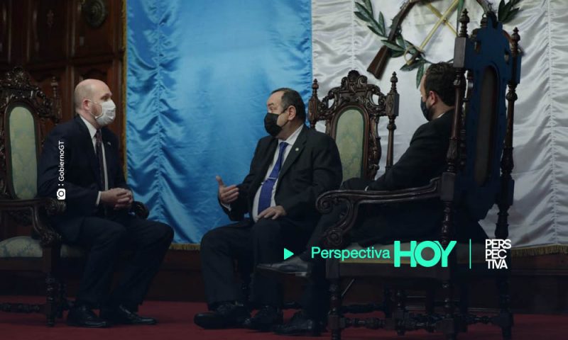 Nuevo embajador de EE.UU. presenta credenciales a Giammattei