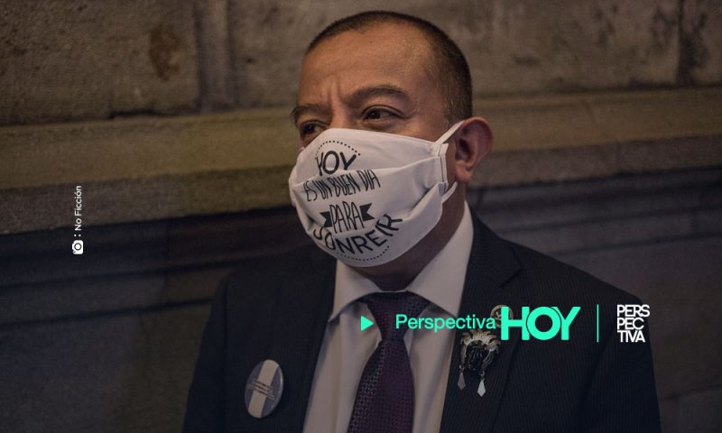 Dávila reclama a gritos al ministro de Gobernación