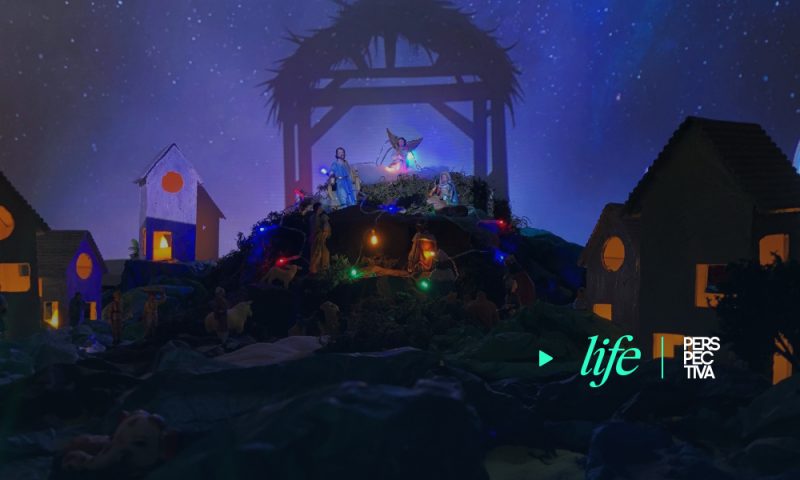 Elaboran tradicional nacimiento en Nueva Delhi