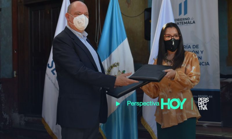 Segeplan y CES firman convenio de cooperación