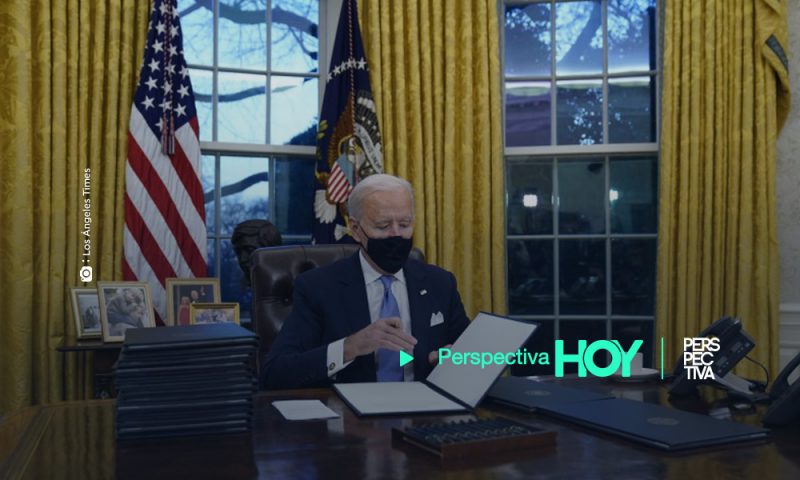 Joe Biden firma 15 decretos para anular las políticas de Trump