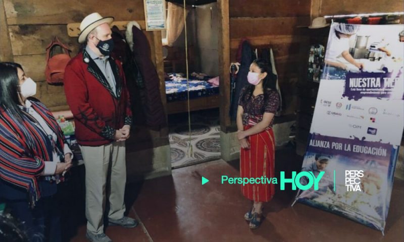 visita de embajador de EE.UU.