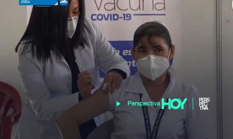 Magdalena Guevara, la enfermera que recibió la primera vacuna en Guatemala