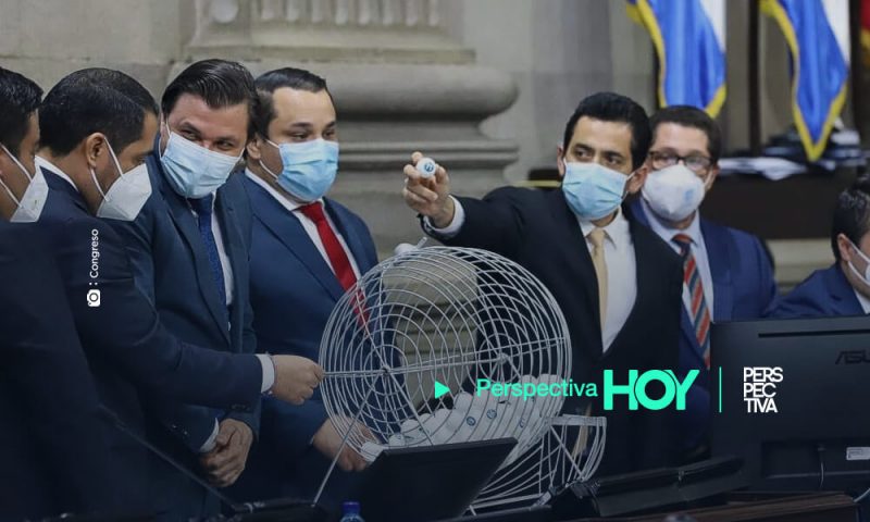 Taracena dirigirá pesquisidora contra magistrados de la CC