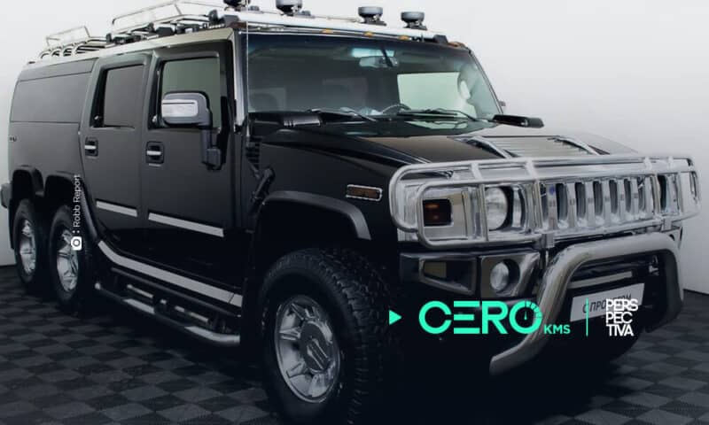 Hummer H2: blindada y con seis ruedas