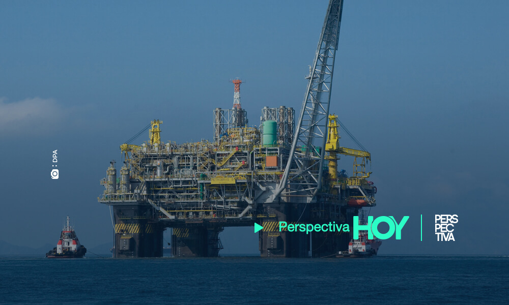 Al menos cinco muertos en el incendio en una plataforma de Pemex en el Golfo de México