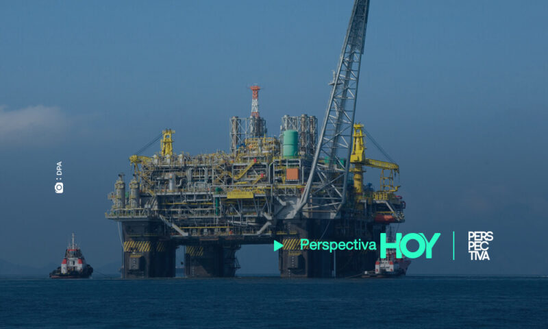 Al menos cinco muertos en el incendio en una plataforma de Pemex en el Golfo de México