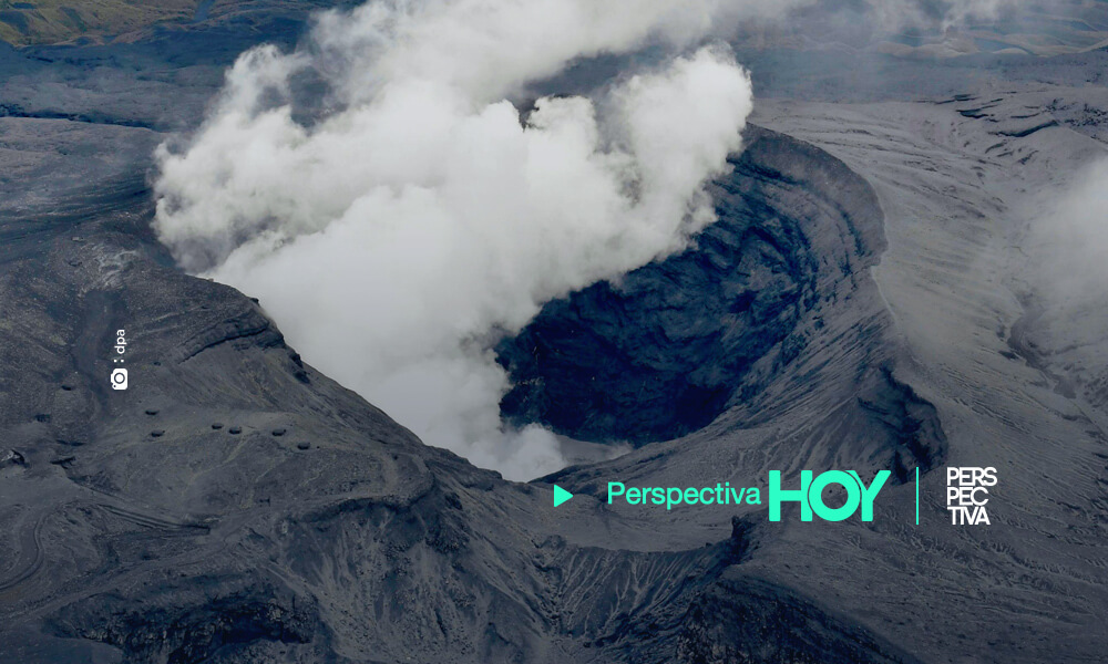 El Monte Aso entra en erupción en el suroeste de Japón