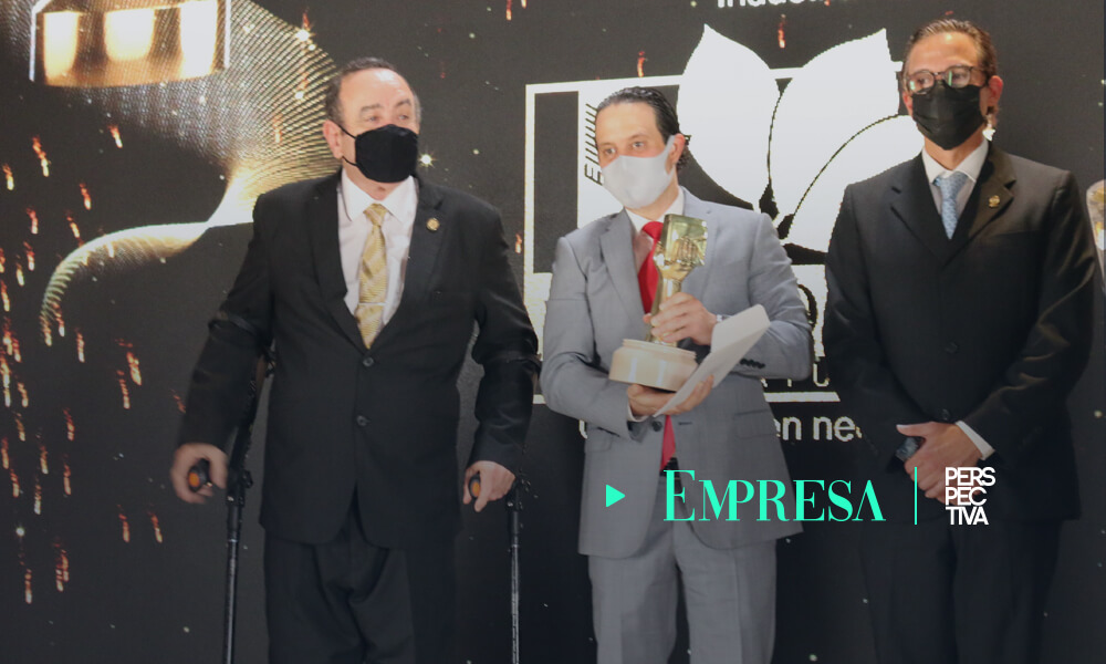 Guatemala reconoce a INTROSA y BDG con el Galardón Nacional a la Exportación