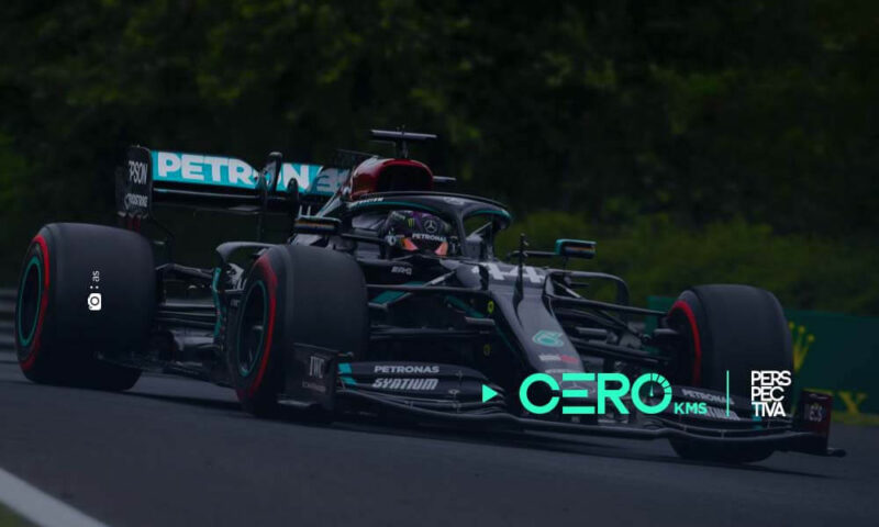 Mercedes asusta en los primeros libres y Sainz termina quinto