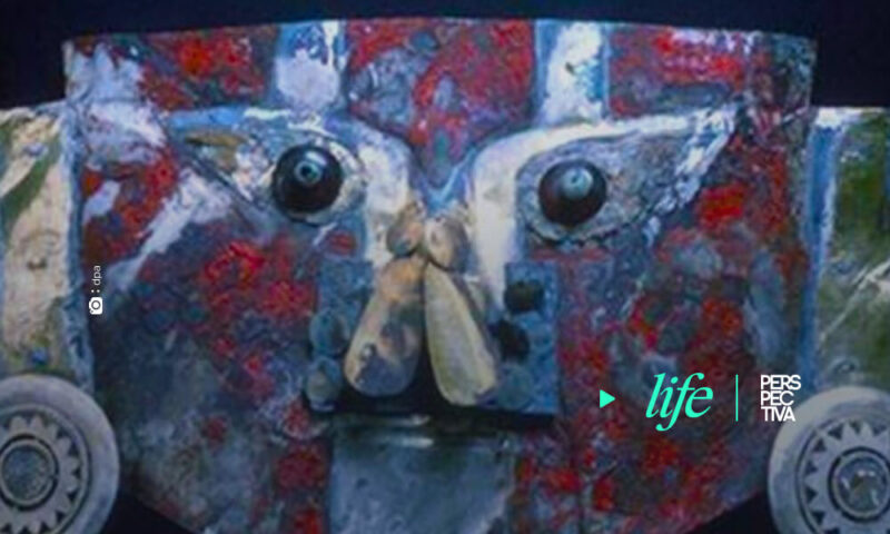 Una máscara de oro milenaria hallada en Perú contiene sangre humana