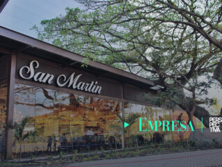 San Martín celebra inauguración de tienda y restaurante en Escuintla