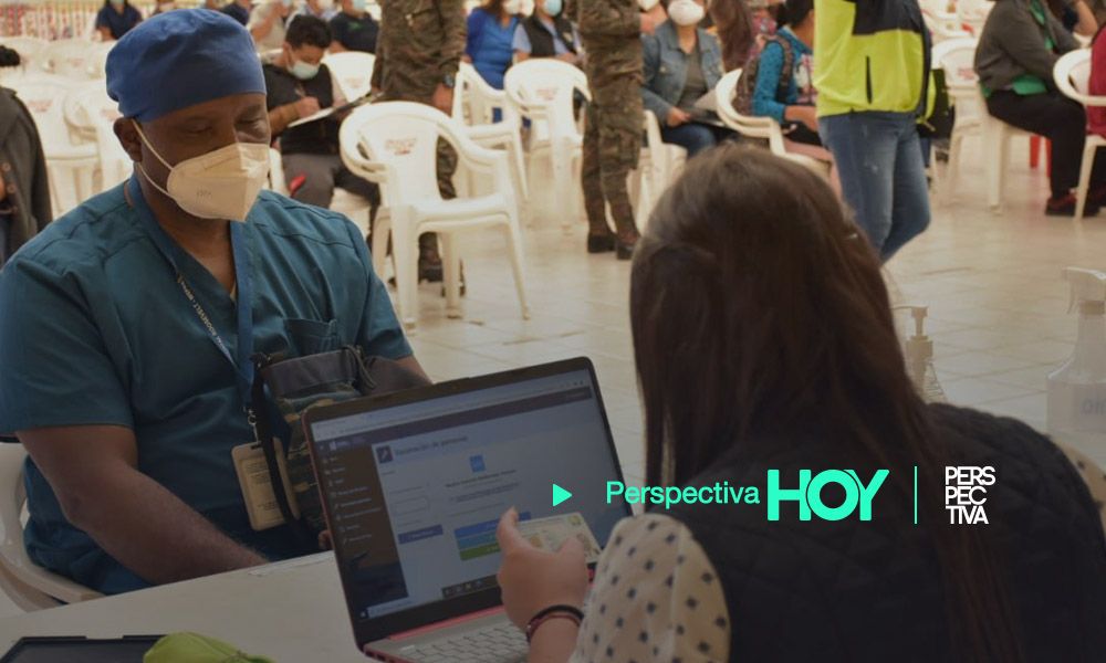 Salud administrará tercera dosis de vacuna a trabajadores del Hospital Roosevelt