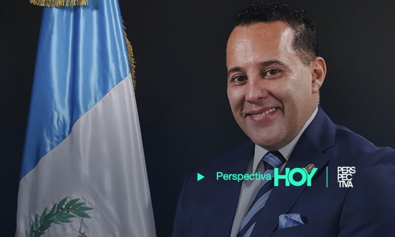 Roberto Calderón es nombrado jefe de bloque VAMOS