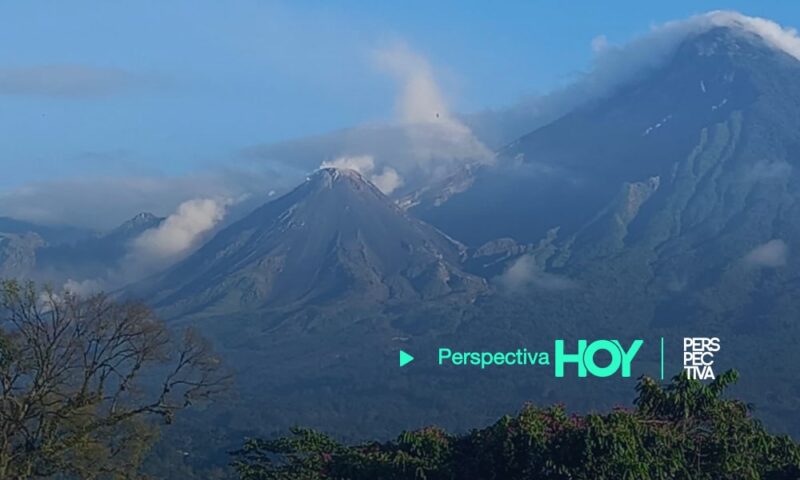 CONRED advierte actividad  de volcán Santiaguito