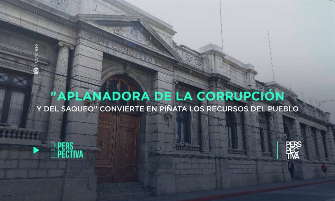 Aplanadora de la corrupción y del saqueo_ convierte en piñata los recursos del pueblo.jpg