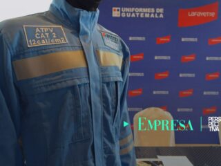 Uniformes de Guatemala y Lafayette dan a conocer prendas resistentes al fuego