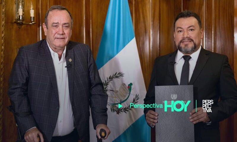 Giammattei juramenta a Wuelmer Gómez como PGN