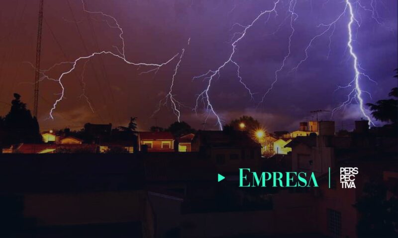 Cómo proteger equipos eléctricos y electrónicos de los rayos