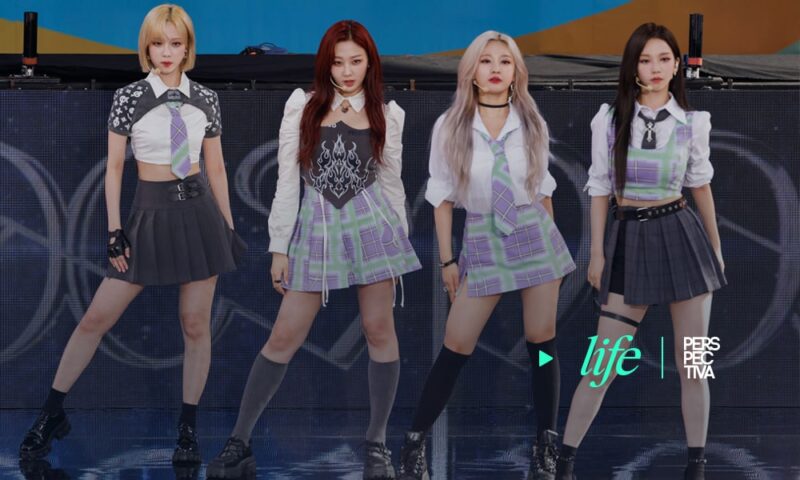 estrellas del K-pop Aespa se codean con sus fans por primera vez