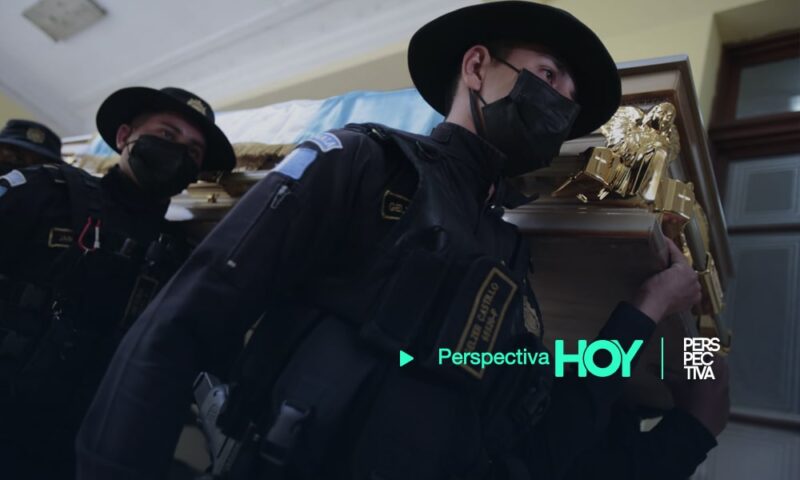 PNC rinden honras fúnebres a agente caído