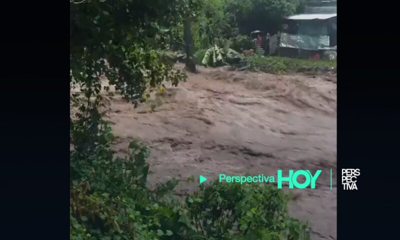 El Salvador en alerta roja por llegada de tormenta tropical Julia