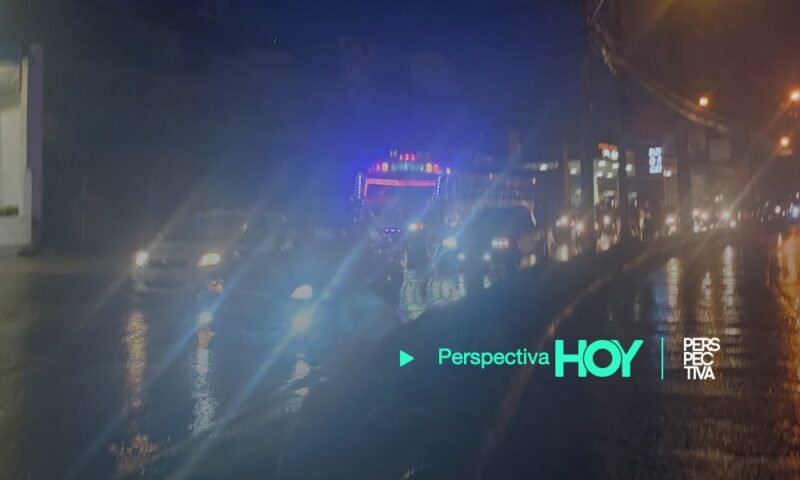 Lluvias dificultan tránsito en zonas de la ciudad de Guatemala