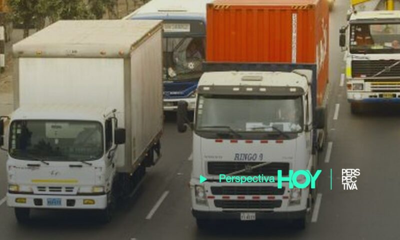 Bloqueo de transportistas continúa afectando