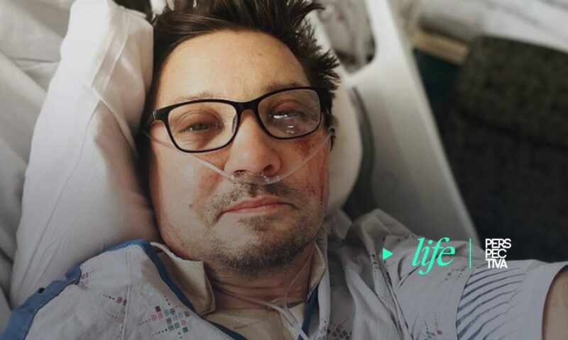 Jeremy Renner comparte foto tras sufrir grave accidente
