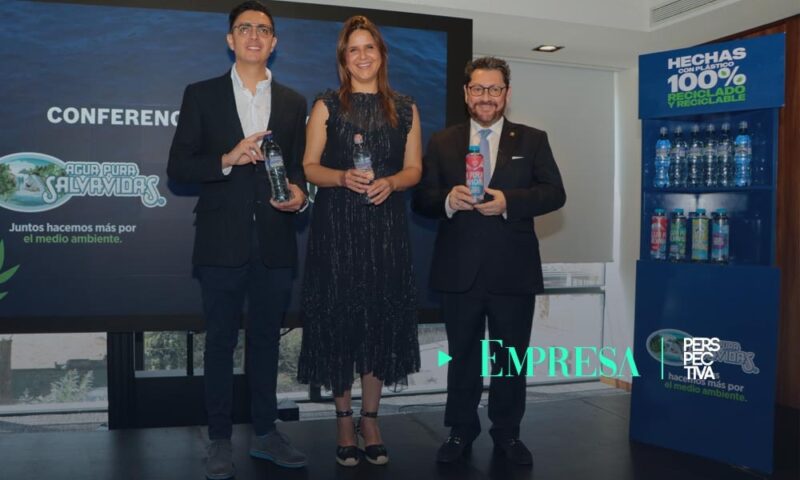 Agua Pura Salvavidas presenta envases 100% reciclados