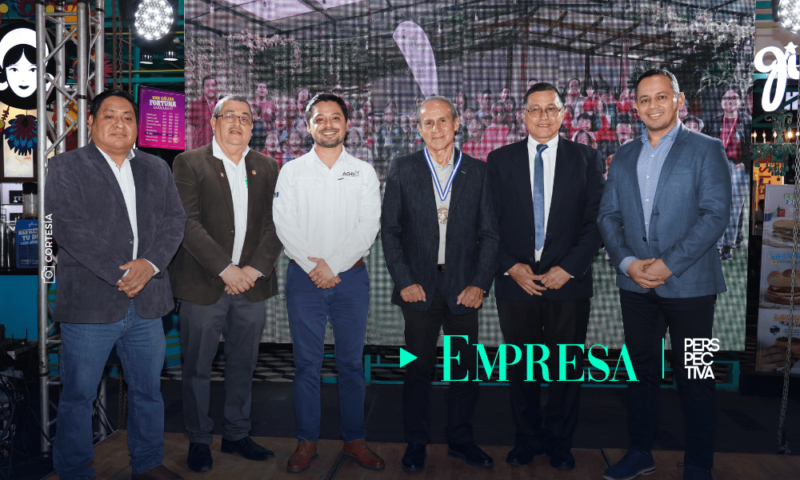 Sembrando Huella: Un Programa de Reforestación y Educación que Inspira a Guatemala