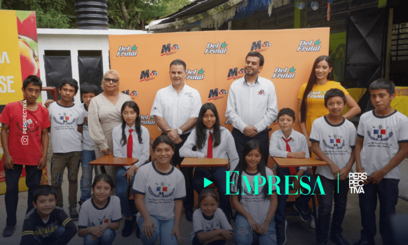 Del Frutal: Sembrando el futuro de Guatemala un escritorio a la vez