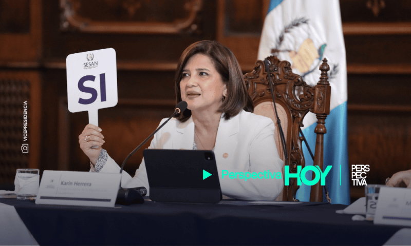 Vicepresidenta Karin Herrera explica por qué no redujo su salario